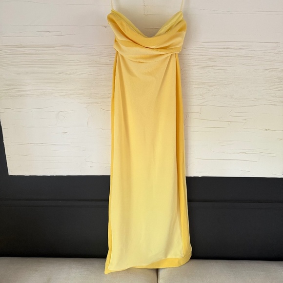 💛 NWT! Hello Molly | Size XS | As Sleek As Ever Strapless Maxi Dress | Yellow - Picture 4 of 9